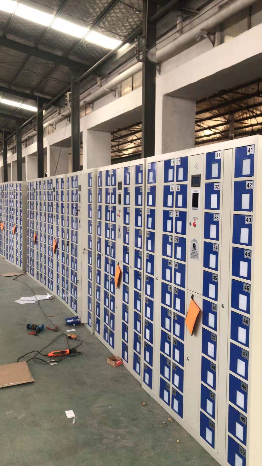 智能手機(jī)柜